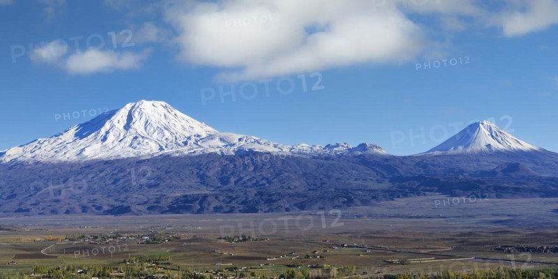Mount Ararat and Little Ararat, Dogubayazit, Turkey, Asia