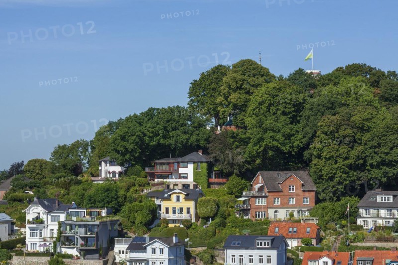 Suellberg with villas in the Treppenviertel, residential building, Blankenese district, Hamburg, Germany, Europe