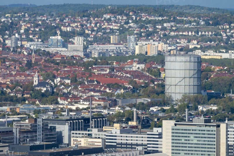 View of the Daimler plant in Untertuerkheim, behind it the EnBW gas boiler, Stuttgart, Baden-Wuerttemberg, Germany, Europe