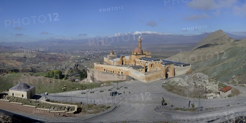 Ishak Pasha palace, Dogubayazit, Turkey, Asia
