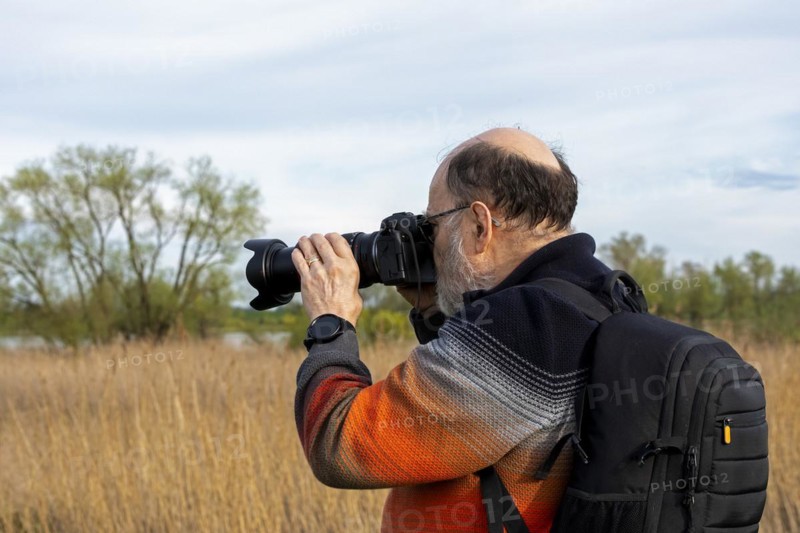 Elderly man photographed, Elbtalaue near Bleckede, Lower Saxony, Germany, Europe