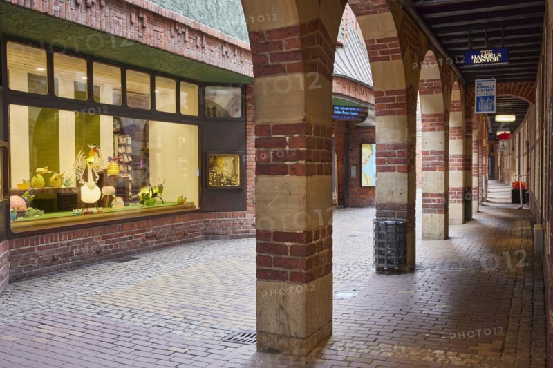 Arcades in the Boettcherstrasse in Bremen, Hanseatic City, State of Bremen, Germany, Europe