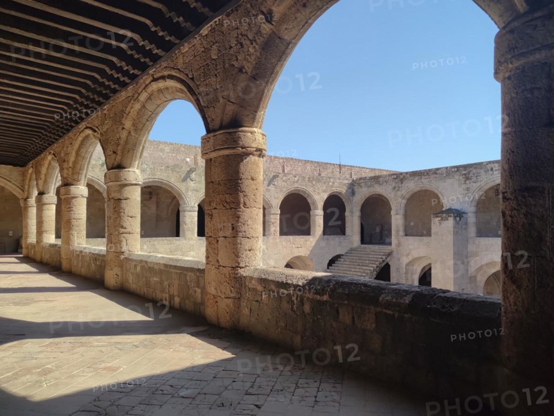 Two-storey building with surrounding arcade, Archaeological Museum in the former hospital of the Order of St John, 15th century, Old Town, Rhodes Town, Greece, Europe