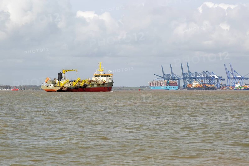 Medway ship Hopper Dredge vessel, Port of Felixstowe River Orwell Stour estuary, Suffolk Essex, England, UK