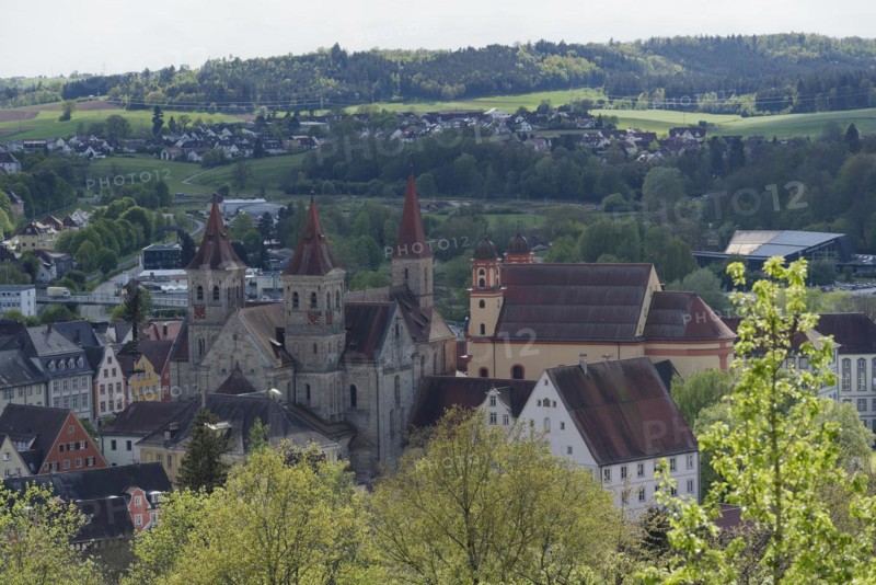 View of the old town of Ellwangen, Basilica, St Vitus, St Vitus, Baroque, Romanesque, Town church, Ellwangen an der Jagst, Jagsttal, Ostalbkreis, Schwaebische Ostalb, Baden-Wuerttemberg, Germany, Europe
