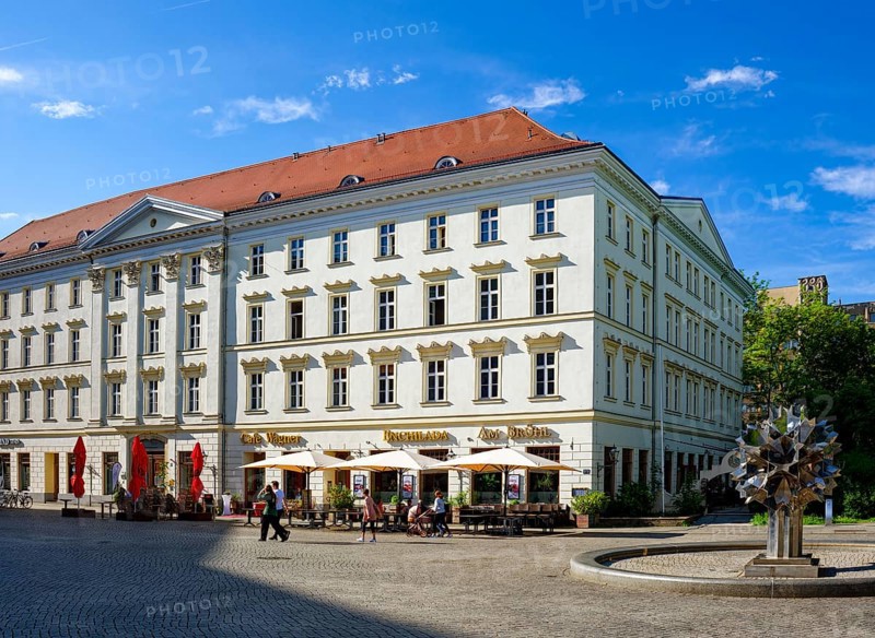 The Haus Grosser Blumenberg on Richard-Wagner-Platz, Leipzig, Saxony, Germany, Europe