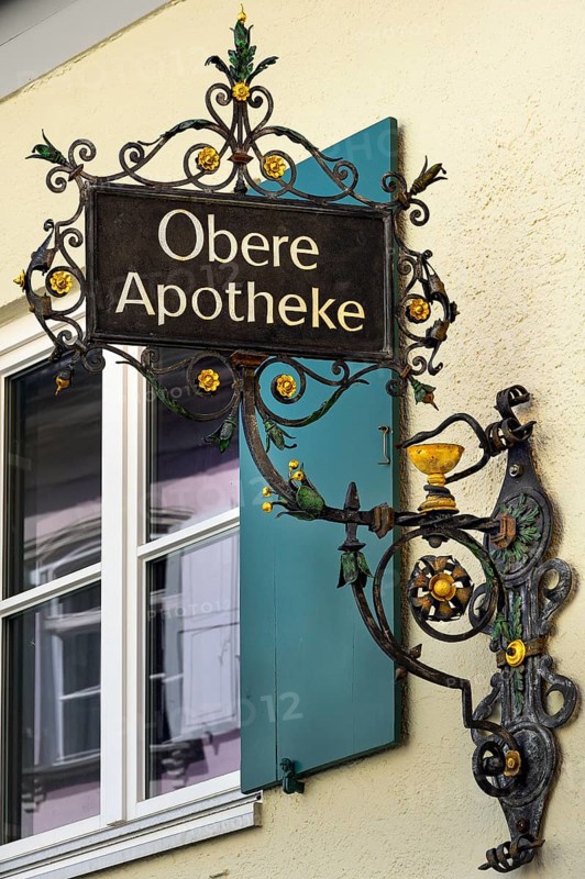 Wrought-iron nose plate, Upper Pharmacy, Kaufbeuern, Allgaeu, Swabia, Bavaria, Germany, Europe