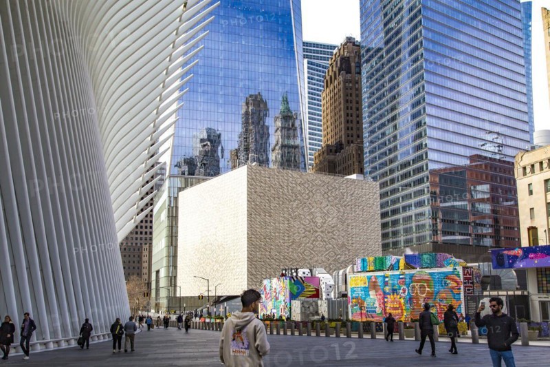 Perelman Performing Arts Center in front of One World Trade Center, to the left Transit Hall Oculus of the World Trade Center station, New York City