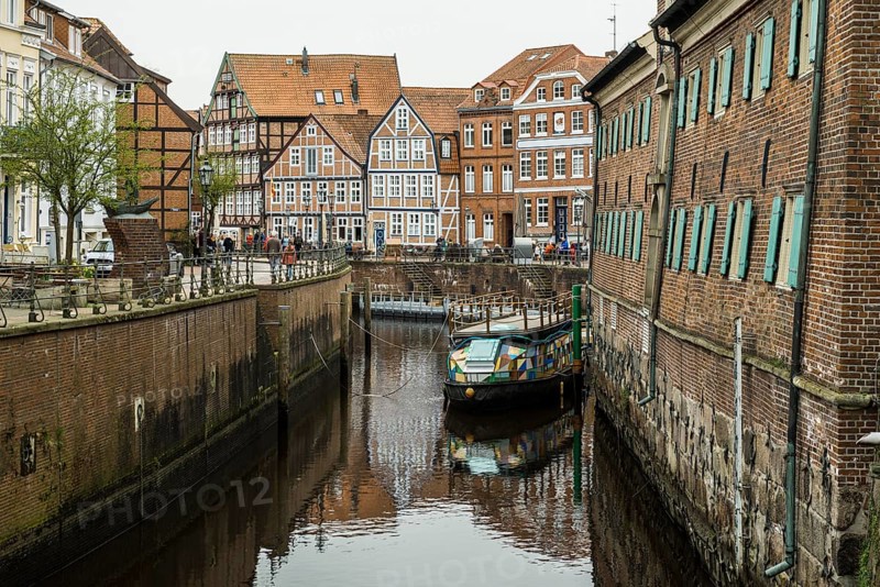 Half-timbered houses and restaurants in the old town, Buxtehude, Altes Land, Lower Saxony, Germany, Europe