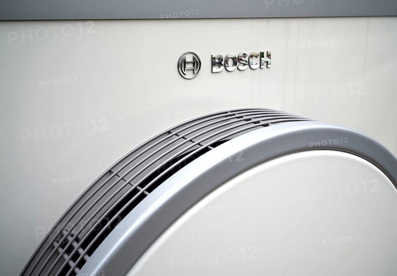 Bosch Compress 7400i AW air-to-water heat pump, logo, outdoor unit, building services, Stuttgart, Baden-Wuerttemberg, Germany, Europe