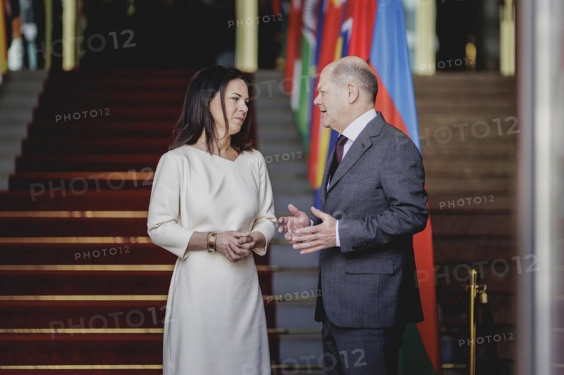 (L-R) Annalena Baerbock (Alliance 90/The Greens), Federal Foreign Minister, and Olaf Scholz (SPD), Federal Chancellor, photographed during the Petersberg Climate Dialogue in Berlin, 26 April 2024 / Photographed on behalf of the Federal Foreign Office