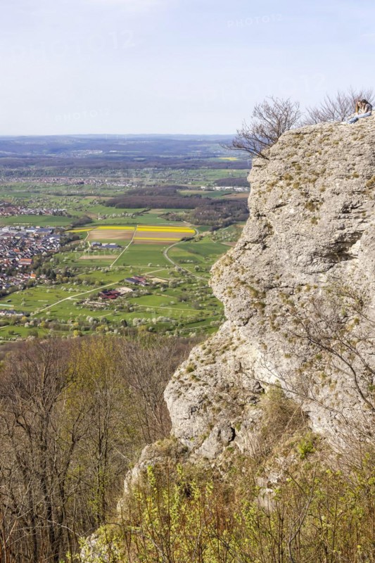 Breitenstein near Ochsenwang in spring, rocky outcrop of the Swabian Alb, 811 metre high rocky plateau, view of the foothills of the Alb, Bissingen an der Teck, Baden-Wuerttemberg, Germany, Europe