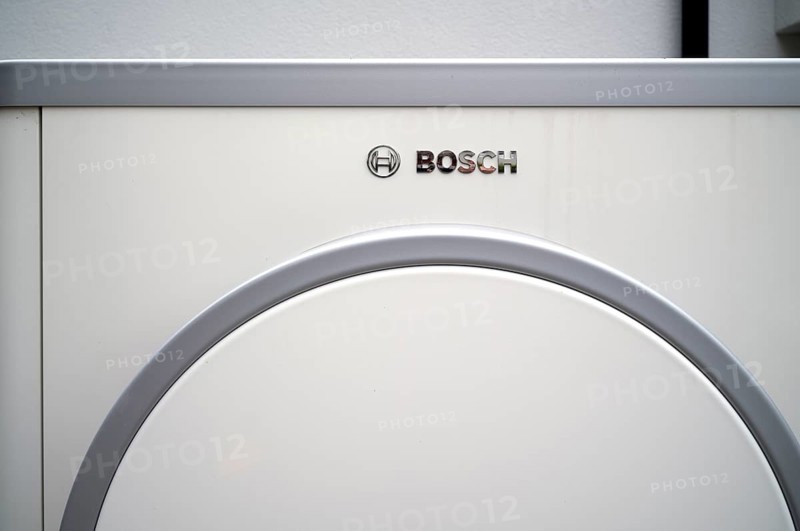 Bosch Compress 7400i AW air-to-water heat pump, logo, outdoor unit, building services, Stuttgart, Baden-Wuerttemberg, Germany, Europe
