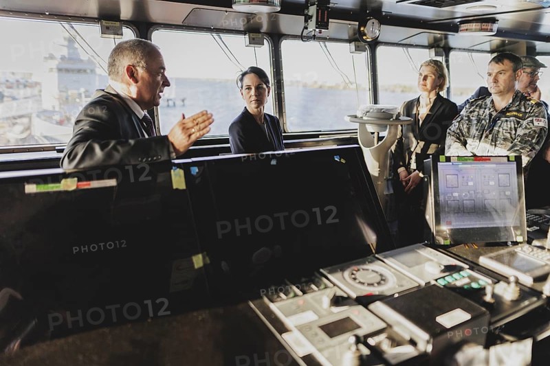 Annalena Baerbock (Buendnis 90/Die Gruenen), Federal Foreign Minister, photographed during a visit to the Osborne Naval Dockyard and a tour of the coastal patrol boat Arafura in Adelaide, 3 May 2024. Baerbock is travelling to Australia, New Zealand and Fiji for political talks / Photographed on behalf of the Federal Foreign Office