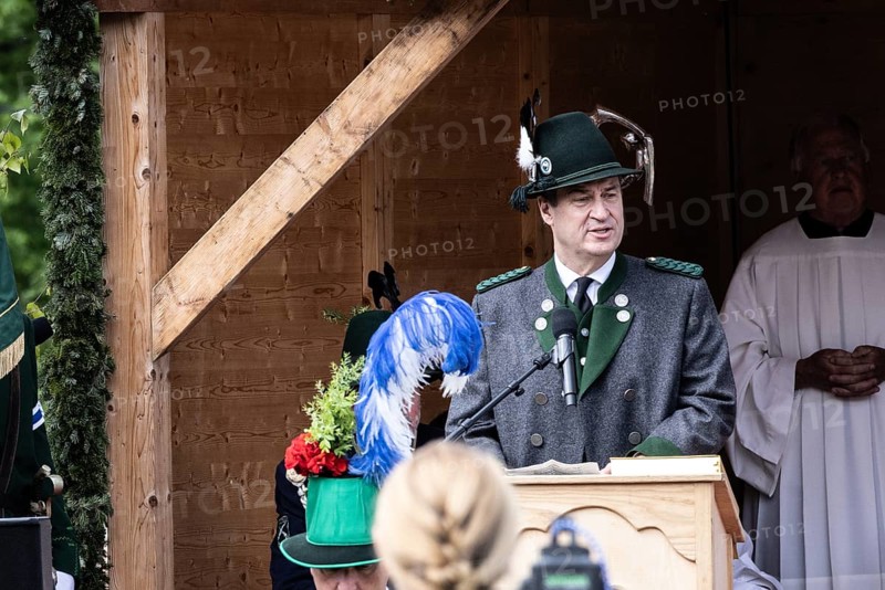Patron saint's day, 2024, patron saint, festival, mountain marksmen, customs, tradition, church, celebration, traditional traditional costume, nostalgic, hat, hat jewellery, Prime Minister, speech, May, 2024, Lenggries, Bavaria, Germany, Europe