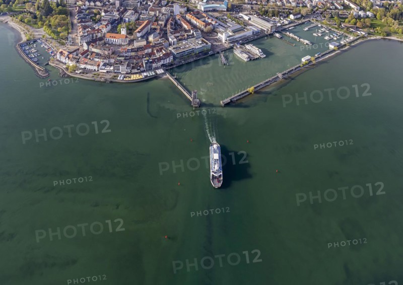Flight in a zeppelin over Lake Constance, aerial view, Friedrichshafen with harbour pier and harbour, departing ferry to Romanshorn, Friedrichshafen, Baden-Wuerttemberg, Germany, Europe
