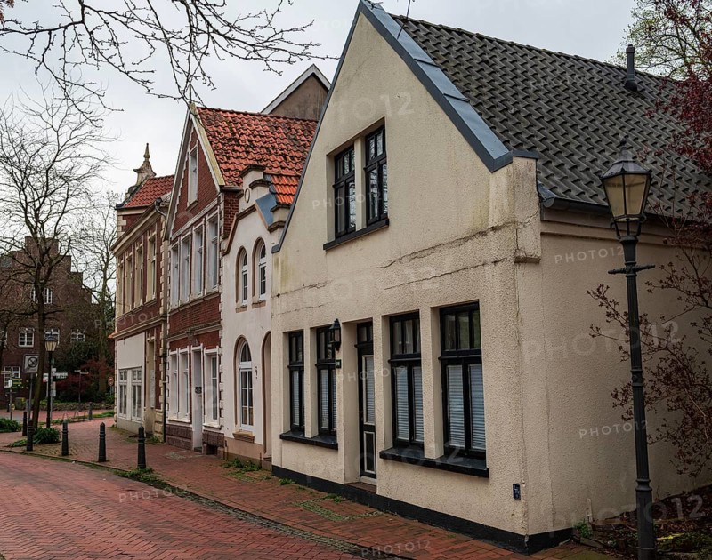 Row of historic houses on Norderstrasse in the small town of Weener, district of Leer, Rheiderland, East Frisia, Lower Saxony, Germany, Europe