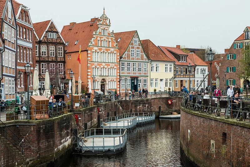Half-timbered houses and restaurants in the old town, Buxtehude, Altes Land, Lower Saxony, Germany, Europe