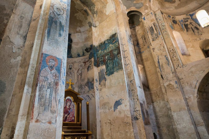 10th century Akdamar Armenian Church of the Holy Cross, Interior, Akdamar Island, Turkey, Asia