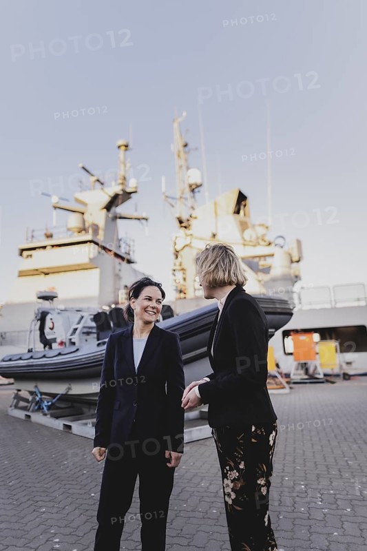 Annalena Baerbock (Buendnis 90/Die Gruenen), Federal Foreign Minister, photographed during a visit to the Osborne Naval Dockyard and a tour of the coastal patrol boat Arafura in Adelaide, 3 May 2024. Baerbock is travelling to Australia, New Zealand and Fiji for political talks / Photographed on behalf of the Federal Foreign Office