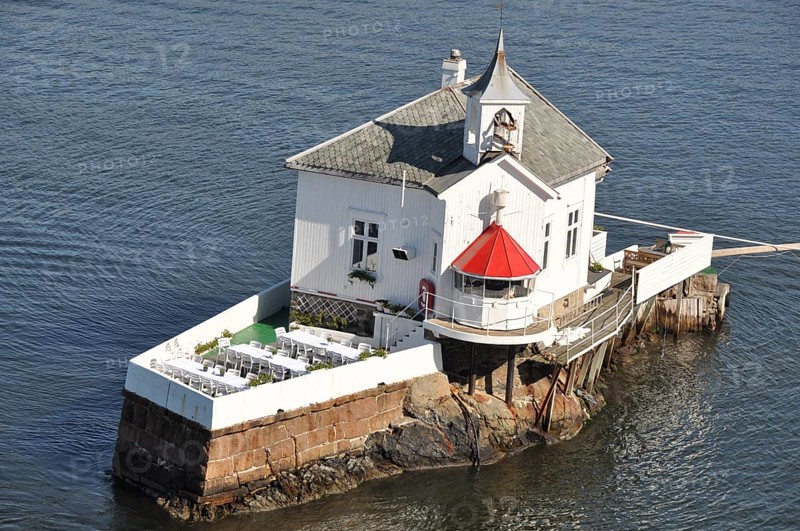 Small lighthouse, now used as a restaurant, Oslo, Oslofjord, Norway, Europe