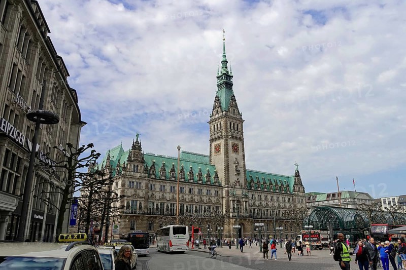 Hamburg Town Hall and Town Hall Market, Hamburg, Germany, Europe, View of the busy town hall with people and taxis passing by in front, Hanseatic City of Hamburg, Europe