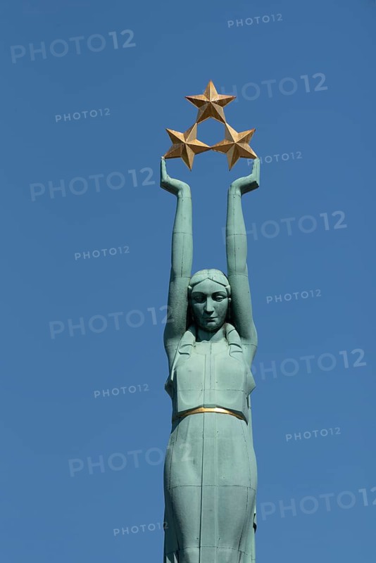 Freedom Monument, erected in 1935 at the time of Latvia's first independence, female Statue of Liberty holding three golden stars in her hands, affectionately called Milda by Latvians, Riga, Latvia, Europe