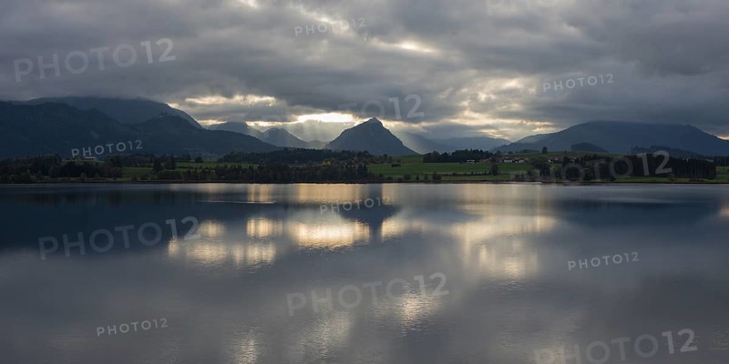 Sunset, Hopfensee, Hopfen am See, near Fuessen, Ostallgaeu, Allgaeu, Bavaria, Germany, Europe