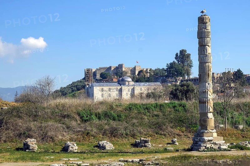 Temple of Artemis or Artemision of Ephesus, ruins in Ephesus, the largest temple building and one of the Seven Wonders of the Ancient World, behind the Isabey Mosque and the citadel of Selcuk, Ephesus, Selcuk, Izmir Province, Turkey, Asia