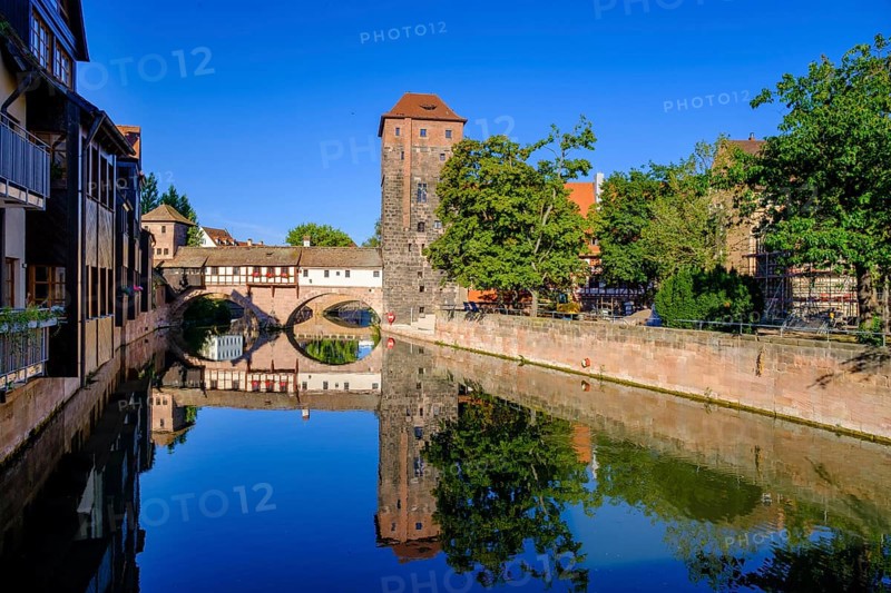 Water tower and hangman's bridge, on the Pegnitz, Nuremberg, Middle Franconia, Franconia, Bavaria, Germany, Europe
