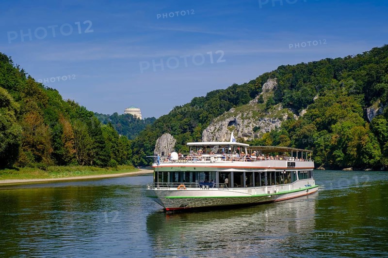 Excursion boat, Danube boat, in the Danube gorge, with liberation hall, Weltenburger Enge, gorge, Upper Jura, Weltenburg, Kelheim on the Danube, Lower Bavaria. Bavaria, Germany, Europe