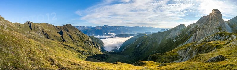 Panorama, mountain valley and mountain panorama in the morning light, view into Winkler Tal with summit Rosskopf, Sonnenstern, Carnic main ridge, Carnic High Trail, Carnic Alps, Carinthia, Austria, Europe