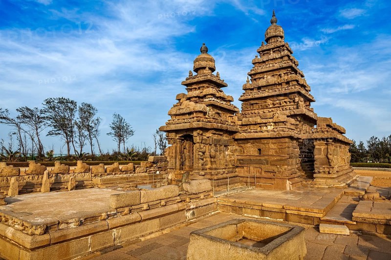 Famous Tamil Nadu landmark, Shore temple, world heritage site in Mahabalipuram, Tamil Nadu, India, Asia