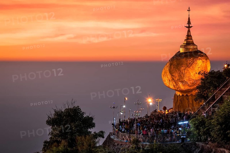 Golden Rock, Kyaiktiyo Pagoda, famous Myanmar landmark, Buddhist pilgrimage site and tourist attraction, Myanmar, Asia