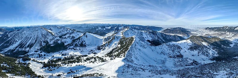 Ski tourers ascending the Aiplspitz, Mangfall mountains, Bavarian Prealps, Bavaria, Tyrol, Germany, Europe
