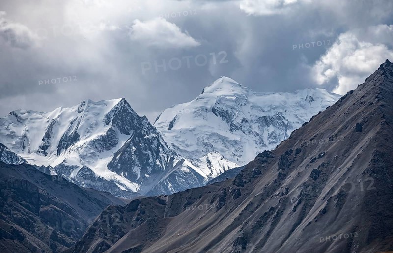 Glaciated and snow-covered mountain peaks, Tian Shan, Sky Mountains, Engilchek Valley, Kyrgyzstan, Asia