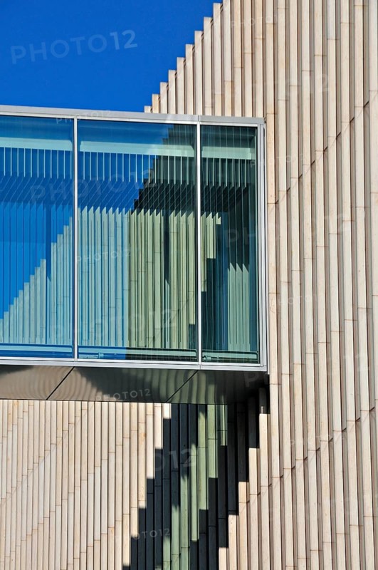 Kunsthalle Weishaupt, Ulm's New Centre at Hans-und-Sophie-Scholl-Platz, Ulm, Baden-Wuerttemberg, Germany, Europe