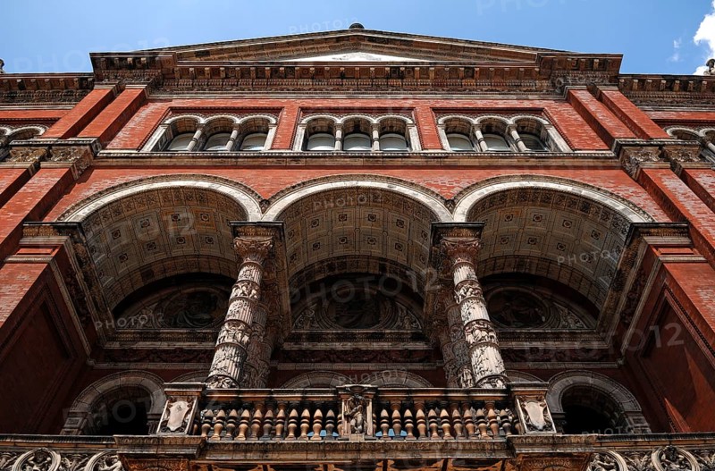 Victoria & Albert Museum with gallery seen from the courtyard, 1-5 Exhibition Rd, London, England, United Kingdom, Europe