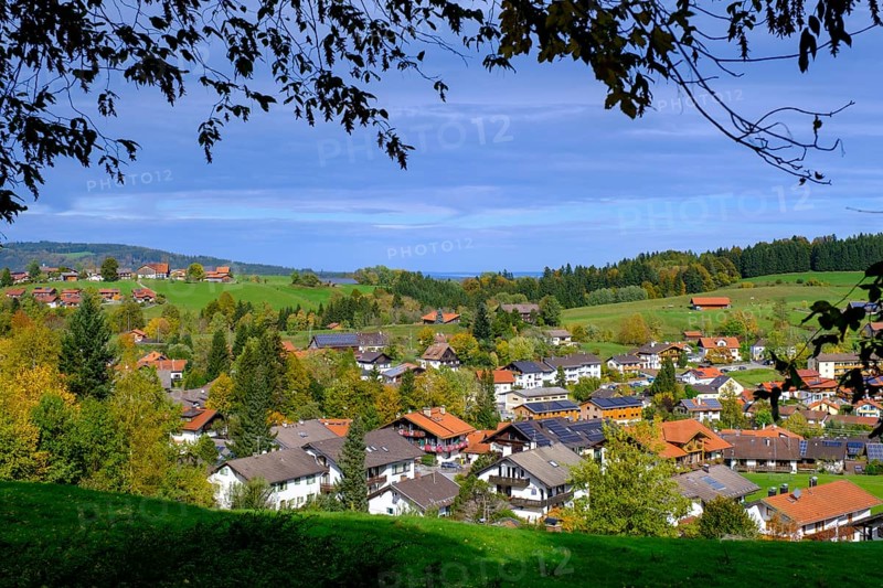 Panorama trail, via Bad Kohlgrub, Pfaffenwinkel, Upper Bavaria, Bavaria, Germany, Europe