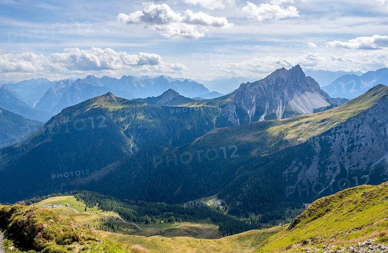 Mountain landscape, rocky mountain peak Crode dei Longerin Nordspitze, Carnic High Trail, Carnic Main Ridge, Carnic Alps, Carinthia, Austria, Europe