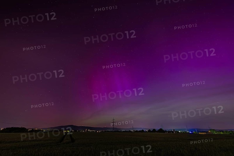 After several solar storms (solar flares), so-called auroras can be seen in the sky throughout Germany in the night between 10 May 2024 and 11 May 2024. The natural spectacle could be observed here in Hesse over the Taunus ridge, Frankfurt am Main, Hesse, Germany, Europe