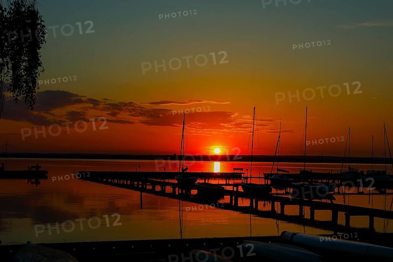 Evening at Lake Duemmer, sunset, sunset, silence, vastness, tranquillity, water, inland lake, Huede, Lower Saxony, Germany, Europe