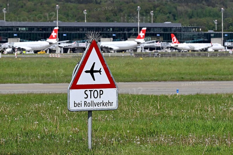 Attention sign Stop for taxiing traffic, Zurich Kloten, Switzerland, Europe