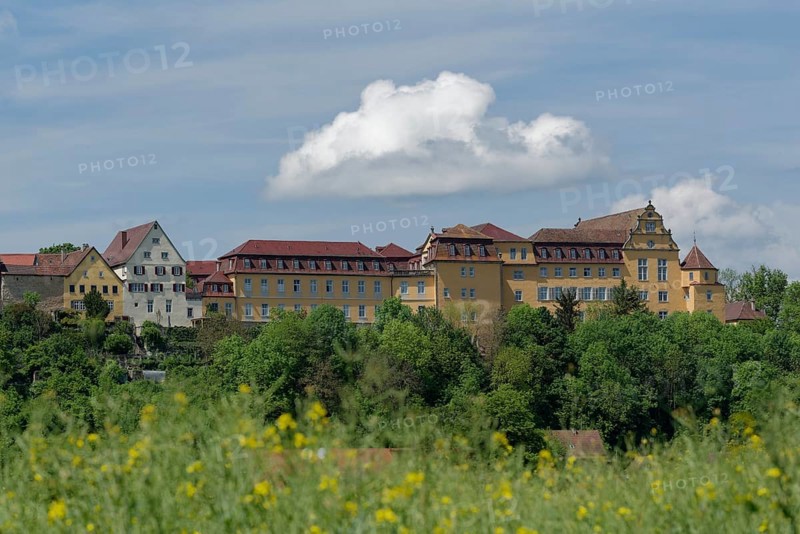 View of the old town and the castle in Kirchberg an der Jagst, Jagsttal, Jagststeig, hiking, Schwaebisch Hall, Hohenlohe, Heilbronn-Franken, Baden-Wuerttemberg, Germany, Europe