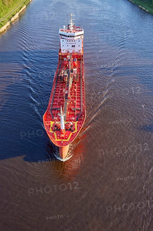 Bird's eye view of the tanker Aleyna Mercan on the Kiel Canal near Beldorf, Rendsburg-Eckernfoerde district, Schleswig-Holstein, Germany, Europe