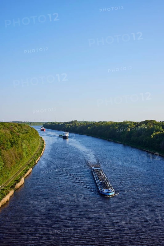 Shipping traffic on the Kiel Canal near Beldorf, Rendsburg-Eckernfoerde district, Schleswig-Holstein, Germany, Europe