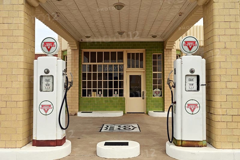 Historic Conoco petrol station on Route 66, Shamrock, Texas