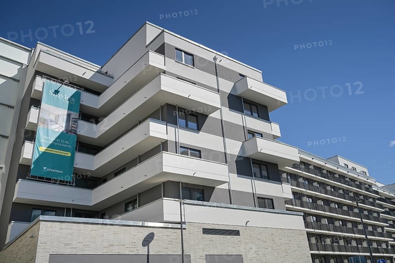New buildings, Lauterplatz, Friedenauer Hoehe development area, Friedenau, Schoeneberg, Berlin, Germany, Europe