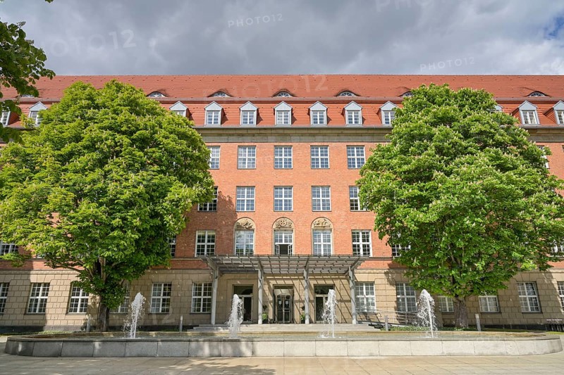 Siemens AG, Administration Building, Nonnendammallee 101, Siemensstadt, Spandau, Berlin, Germany, Europe