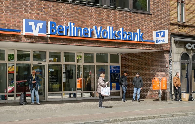 Berliner Volksbank, Teltower Damm, Steglitz-Zehlendorf, Berlin, Germany, Europe